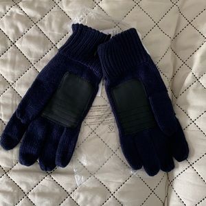 NWT Timberland touchscreen gloves in navy.